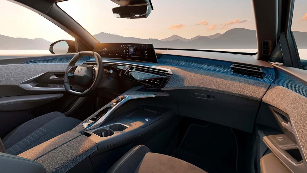 Αποκαλύφθηκε το νέο Panoramic i-Cockpit της Peugeot 